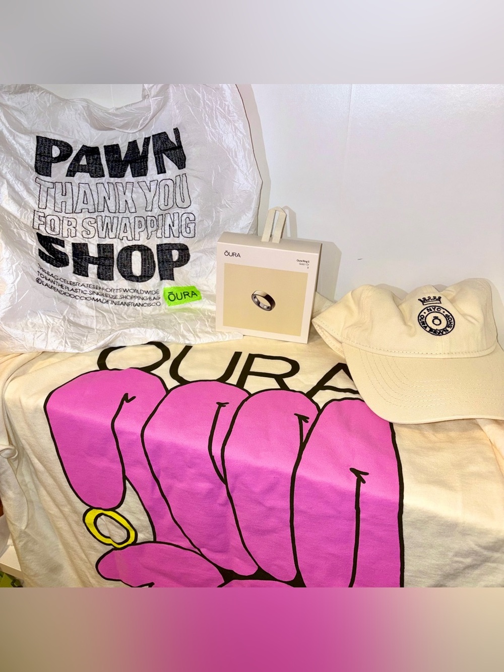 Oura Ring Gen 5 Size 9 Gold BONUS: OURA Pop Up T-Shirt, Hat, & Bag / Tote